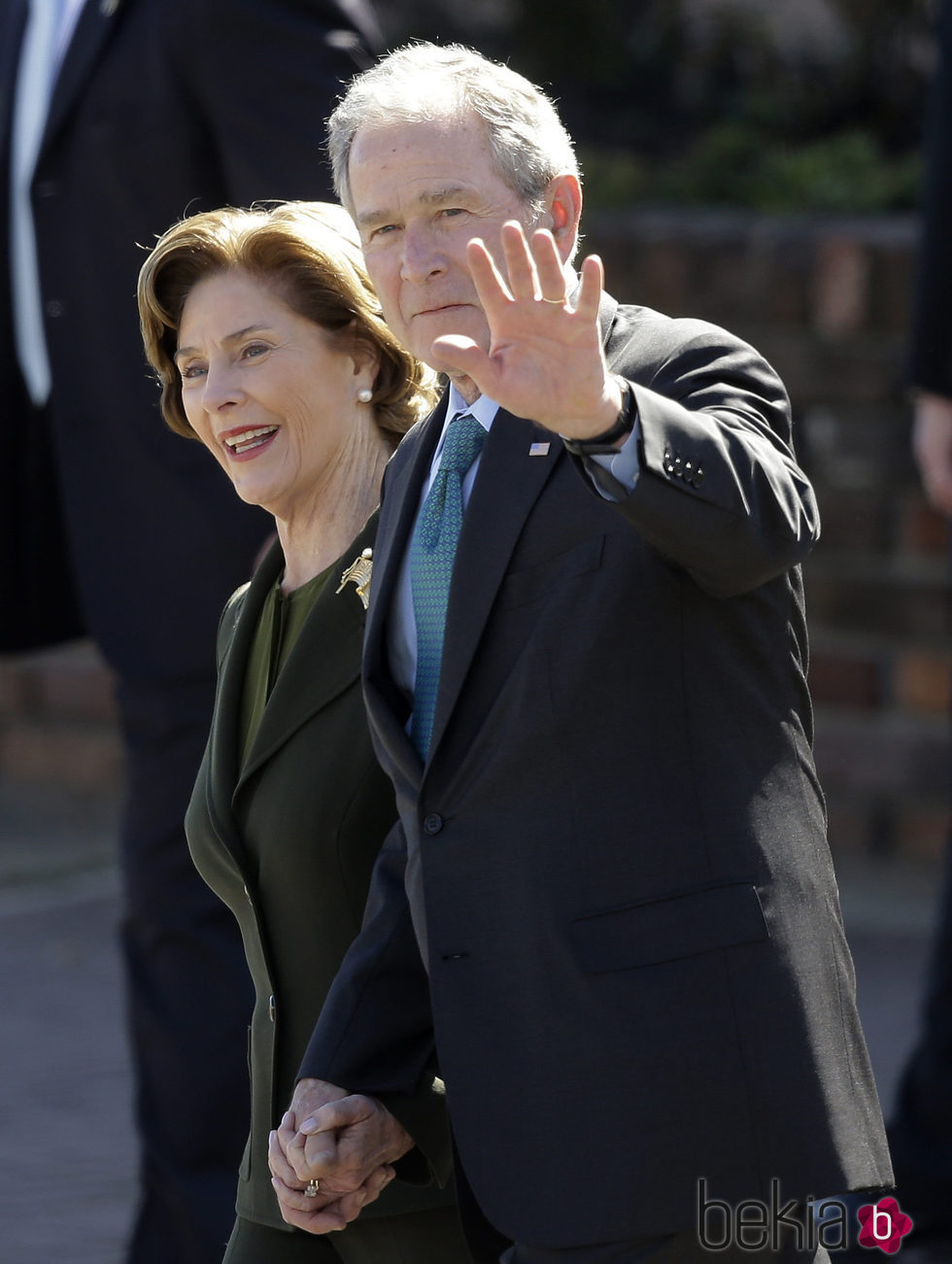 George W Bush And Laura Lane Durante El Aniversario De Bloody