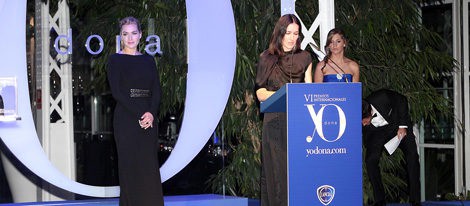 Pilar Rubio y Esmeralda Moya acompañan a Kate Winslet en los Premios Yo Dona 2011