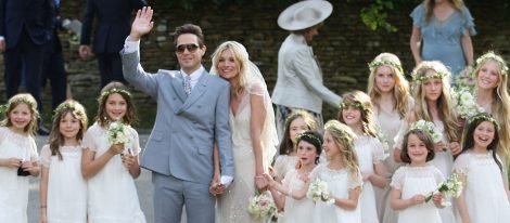 Kate Moss y Jamie Hince de The Kills, la otra boda real