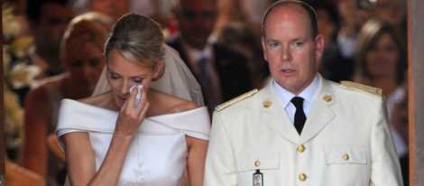 Los Príncipes Alberto y Charlene de Mónaco sellan su amor con una emocionante boda religiosa