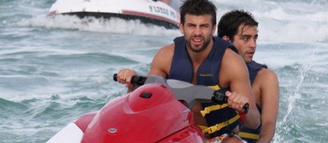 Gerard Piqué cambia a Shakira por sus amigos para finalizar sus vacaciones en Miami