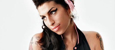 Amy Winehouse, un mito de la música y de la moda de la mano de Fred Perry