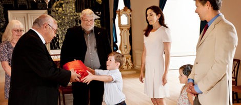 El Príncipe Christian de Dinamarca se prepara para ser Rey junto a sus padres