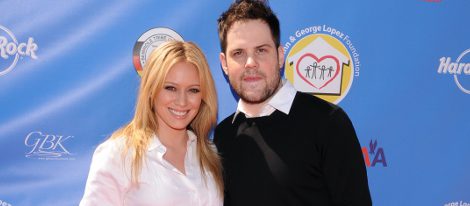 Hilary Duff y Mike Comrie serán padres en 2012