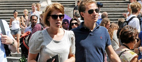 La Princesa Beatriz de York y su novio Dave Clark, dos turistas en Roma