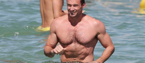 Hugh Jackman se divierte con sus hijos Oscar y Ava en Saint-Tropez