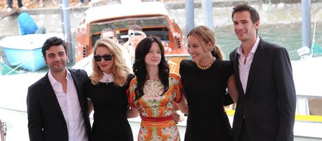 Kate Winslet y Madonna llegan a la Mostra de Venecia para presentar sus últimas películas