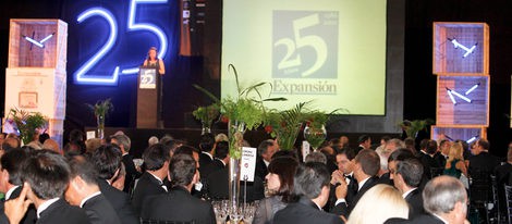 Los Príncipes Felipe y Letizia presiden la cena del 25 aniversario de 'Expansión'