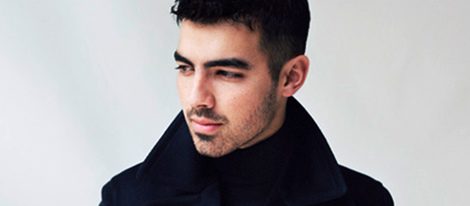 Joe Jonas lanza 'Fast Life' su primer disco en solitario