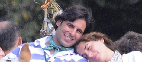 Fran Rivera y Lourdes Montes se muestran muy felices y enamorados en El Rocío