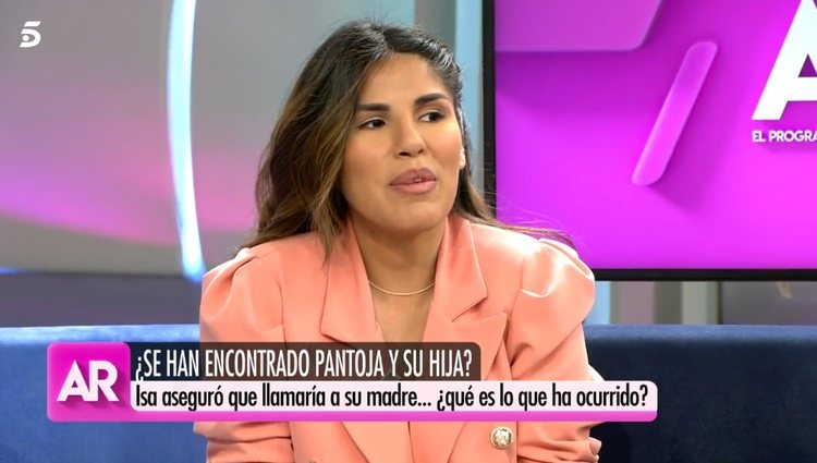 Chabelita contestando a su cuñada Irene Rosales / Telecinco.es