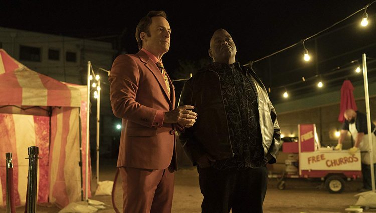 Bob Odenkirk y Lavell Crawford en 'Better Call Saul'