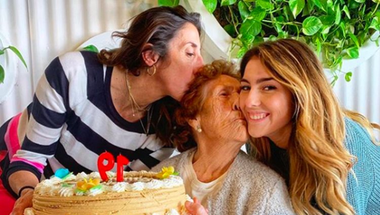 Paz Padilla junto a su madre y su hija Anna Ferrer | Foto: Instagram
