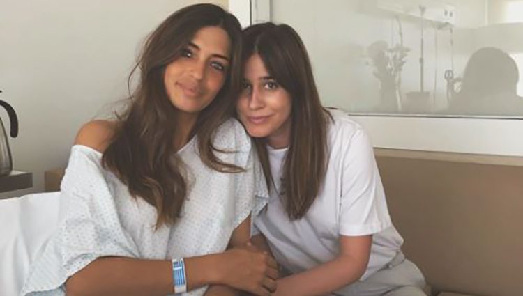Sara Carbonero e Isabel Jiménez ene l hospital | Foto: Instagram