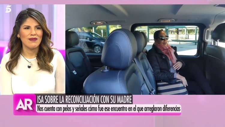 Chabelita viendo las imágenes de su madre / Telecinco.es
