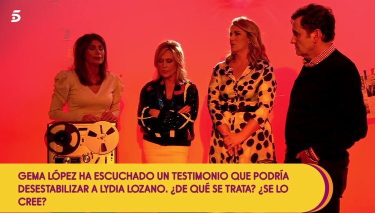 Gema López contando lo que dice la grabació n sobre lydia lozano|Foto: telecinco.es