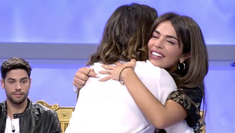 El abrazo de Violeta Mangriñán y Nagore Robles/ Foto: Cuatro