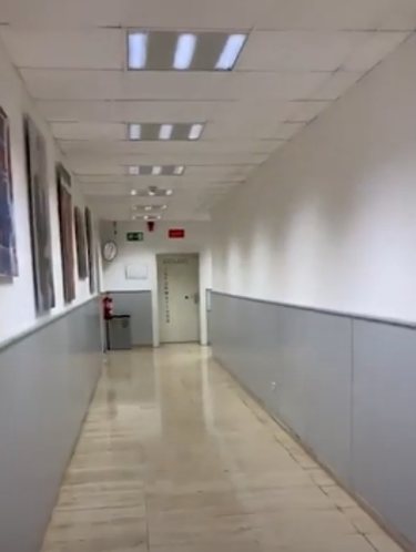 Los pasillos de Telecinco vacíos | Instagram
