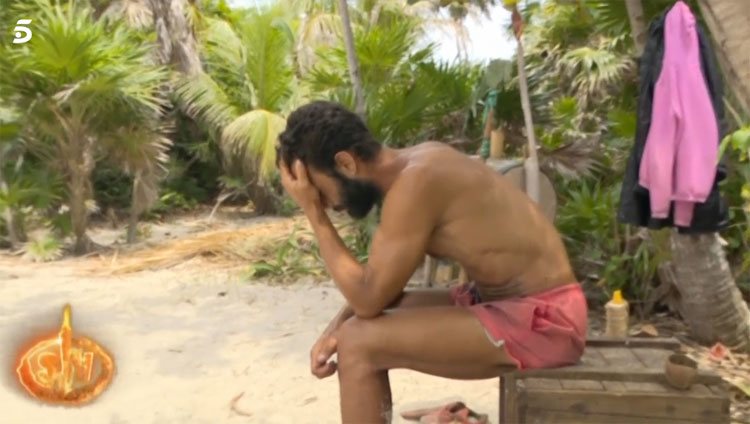 Jorge sufre un mareo en 'Supervivientes 2020'