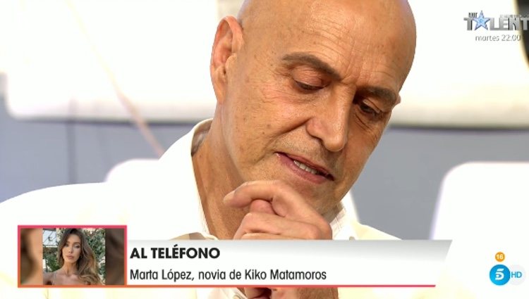 Kiko Matamoros escuchando la llamda de su novia Marta / Telecinco.es