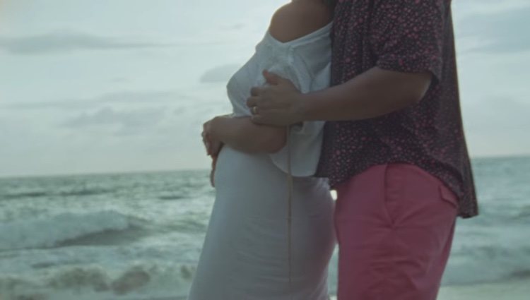 Chrissy Teigen y John Legend cuando anunciaron el embarazo en 'Wild'
