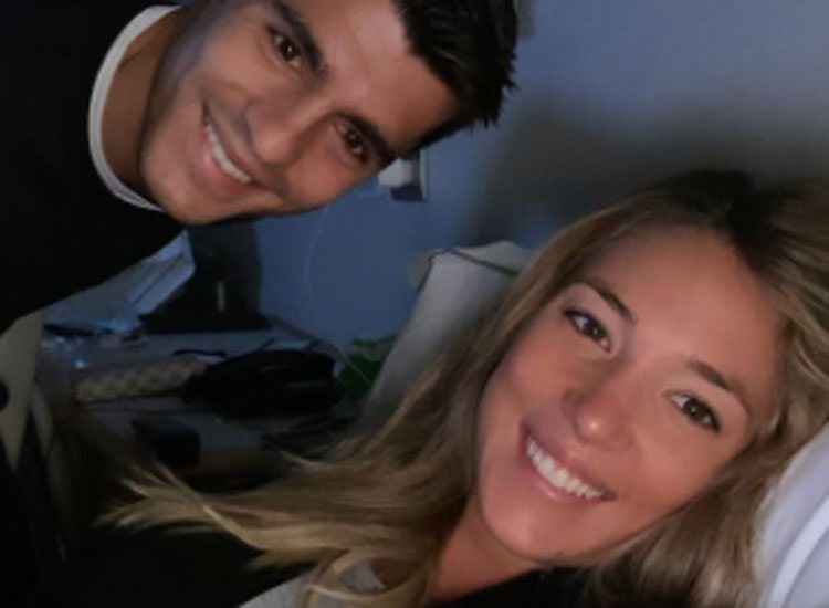 Álvaro Morata y Alice Campello en el hospital antes del nacimiento de Edoardo / Instagram