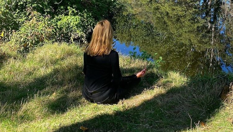 Ana Obregón meditando | Instagram