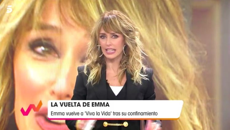 Emma García muy emocionada en su vuelta a 'Viva la vida' / Telecinco.es