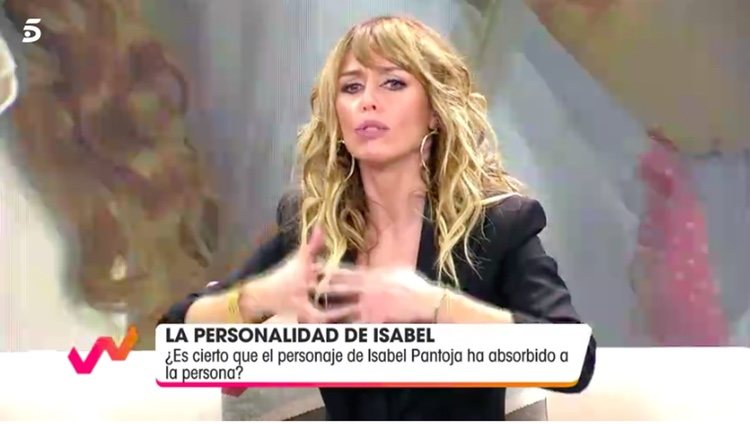 Emma García hablando de lo que pasó con Isabel Pantoja / Telecinco.es