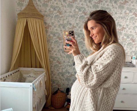 María Pombo presumiendo de embarazo/ Foto: Instagram