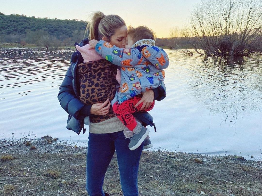 Rosanna Zanetti con sus dos hijos/ Foto: Instagram