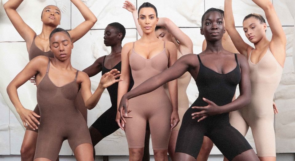 Kim Kardashian lanzó su marca Skims en 2019 | Foto: Instagram