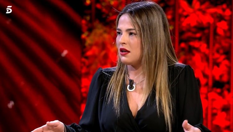 Marta explicando su conflicto con Mayka / Telecinco.es