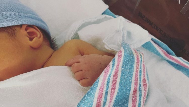Joshua Kushner anunciaba el nacimiento de su primer hijo con esta fotografía | Foto: Instagram @joshuakushner