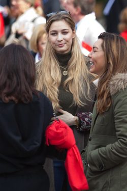 Beatrice Borromeo celebra en las calles de Monte-Carlo el Día de Mónaco 2012