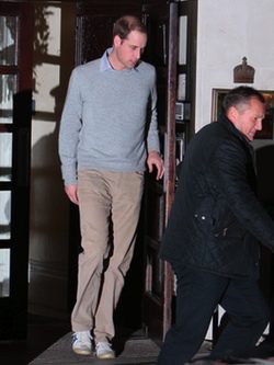 El Príncipe Guillermo tras visitar a Kate Middleton