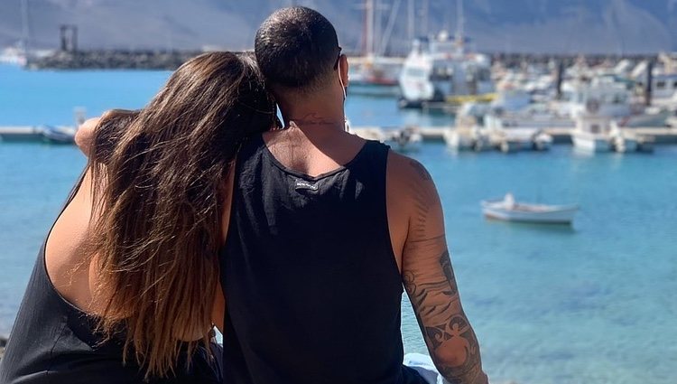Anabel Pantoja y Omar Sánchez muy románticos | Instagram