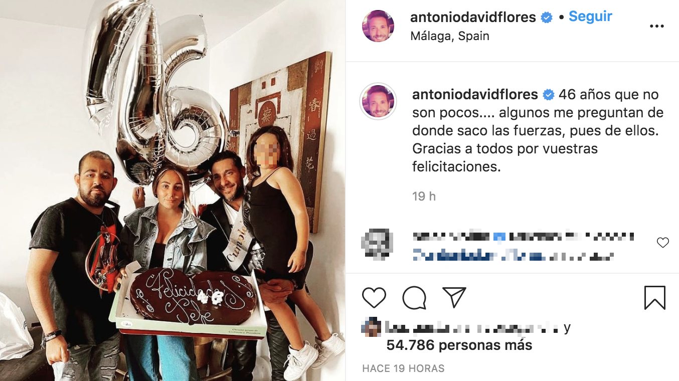 Antonio David junto a sus tres hijos en su 46 cumpleaños | Foto: Instagram