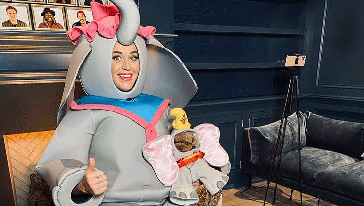 Katy Perry celebró el Día de la Madre disfrazándose de la mamá de Dumbo cuando estaba embarazada | Foto: Instagram