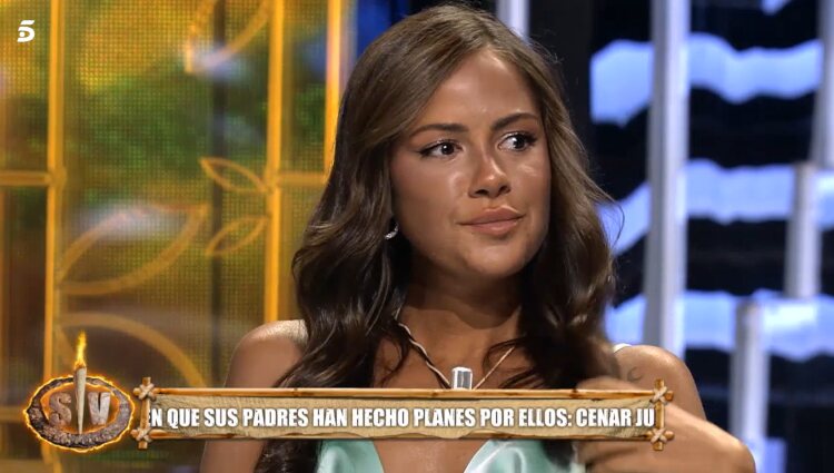 Melyssa Pinto se emociona en el plató de 'Supervivientes' | Foto: Telecinco.es