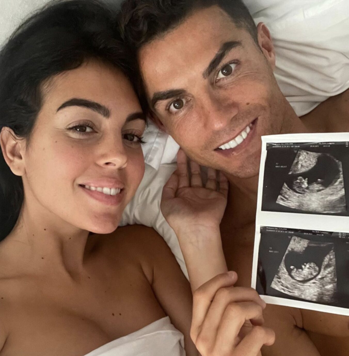 Cristiano Ronaldo y Georgina Rodríguez anunciando que esperan gemelos/ Foto: Instagram