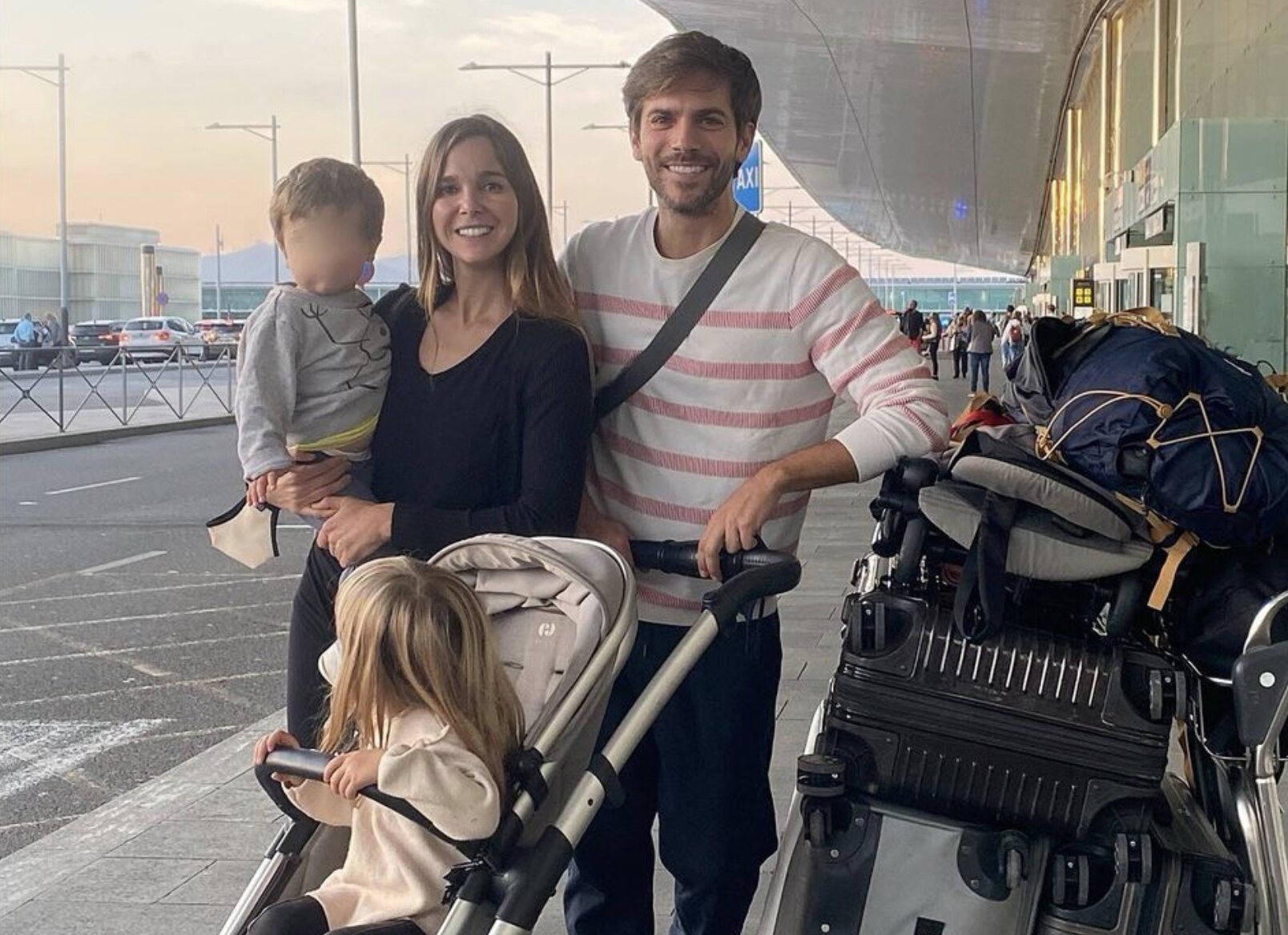 Natalia Sánchez y Marc Clotet con sus hijos/Foto: Instagram