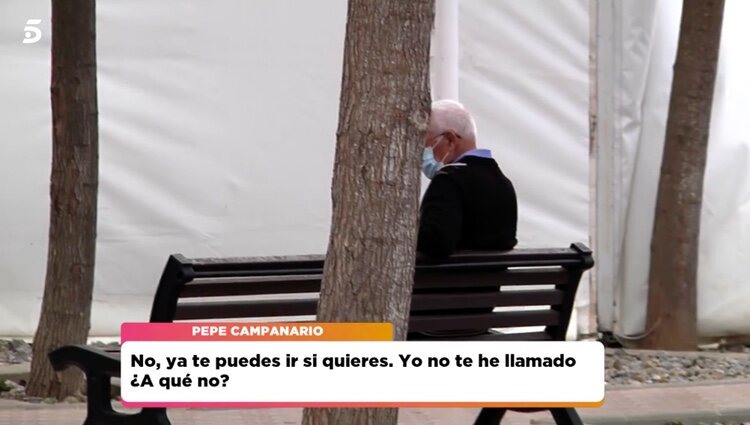 La desproporcionada reacción del padre de María José Campanario con los reporteros de 'Viva la Vida' / Foto: Telecinco.es