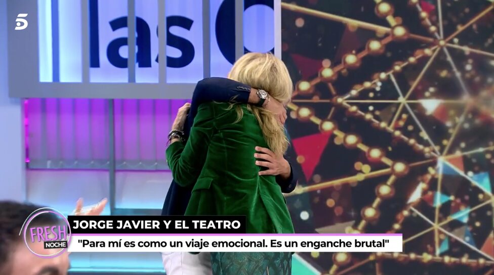 Jorge Javier y Rosa Benito sellaron la paz con un abrazo | Foto: Telecinco.es