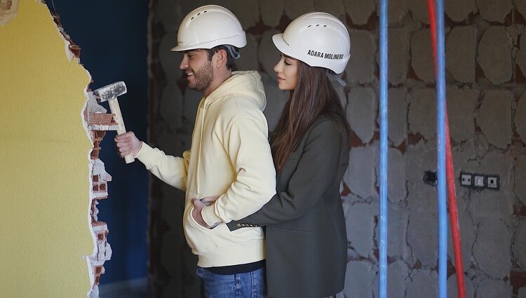 Adara y Rodri construyendo su casa | Instagram