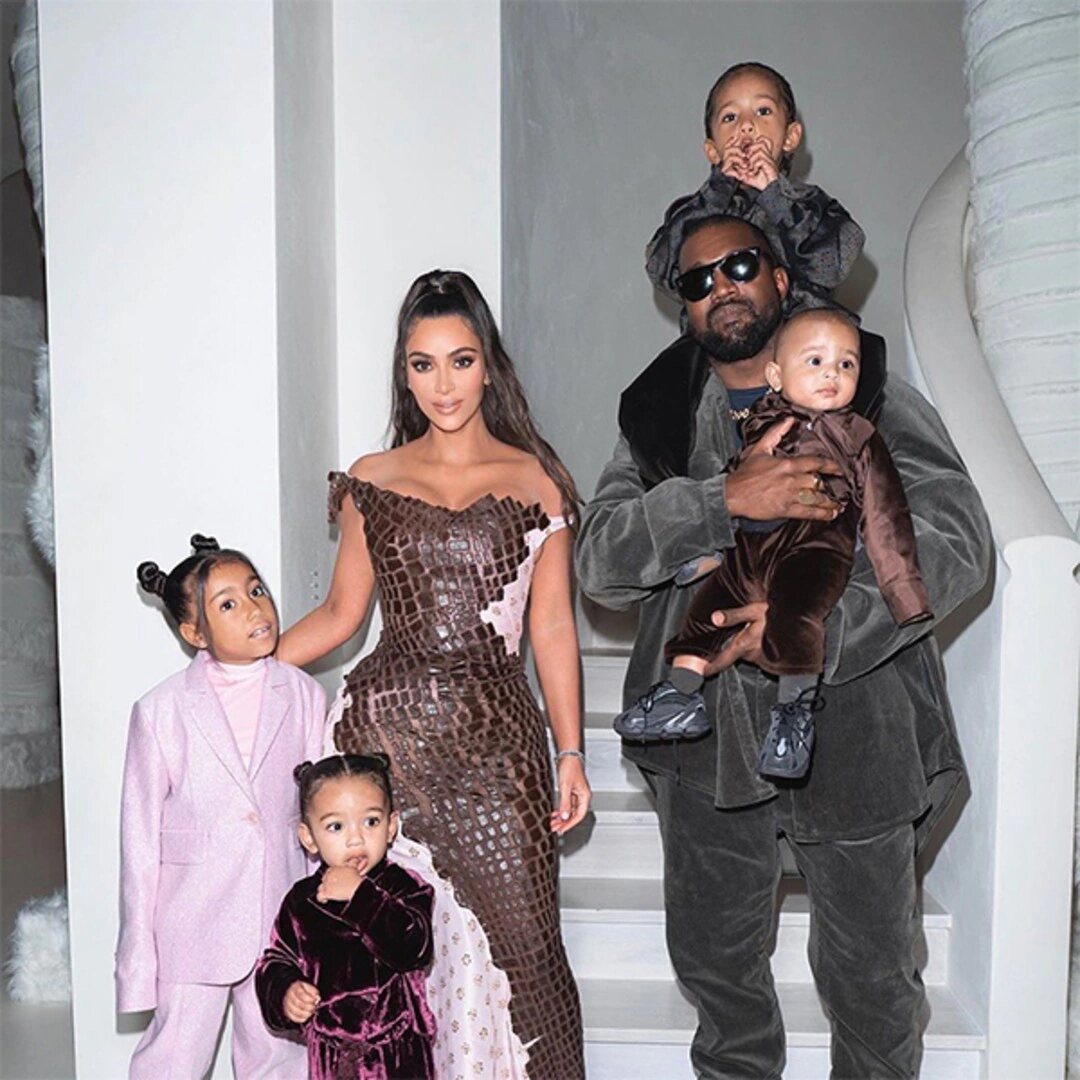 Los cuatro menores viven con Kim Kardashian | Foto: Instagram