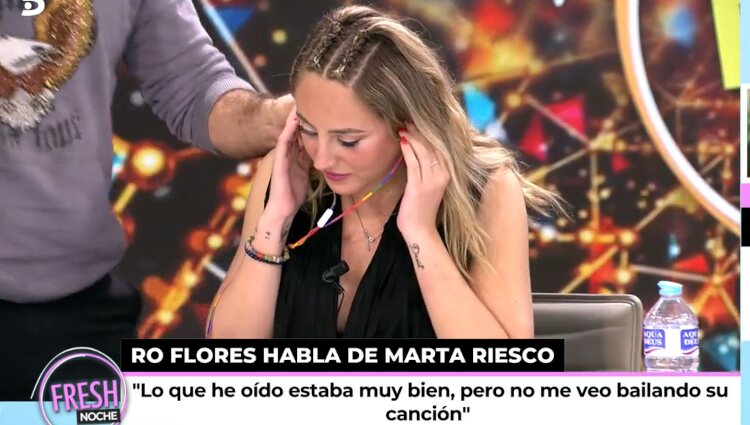 Ro Flores reacciona a 'No tengas miedo', canción de Marta Riesco / Foto: Telecinco.es