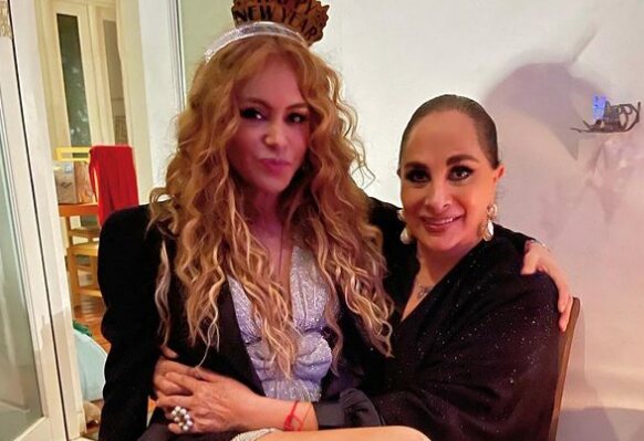 Paulina Rubio con su madre Susana Dosamantes/ Foto: Instagram