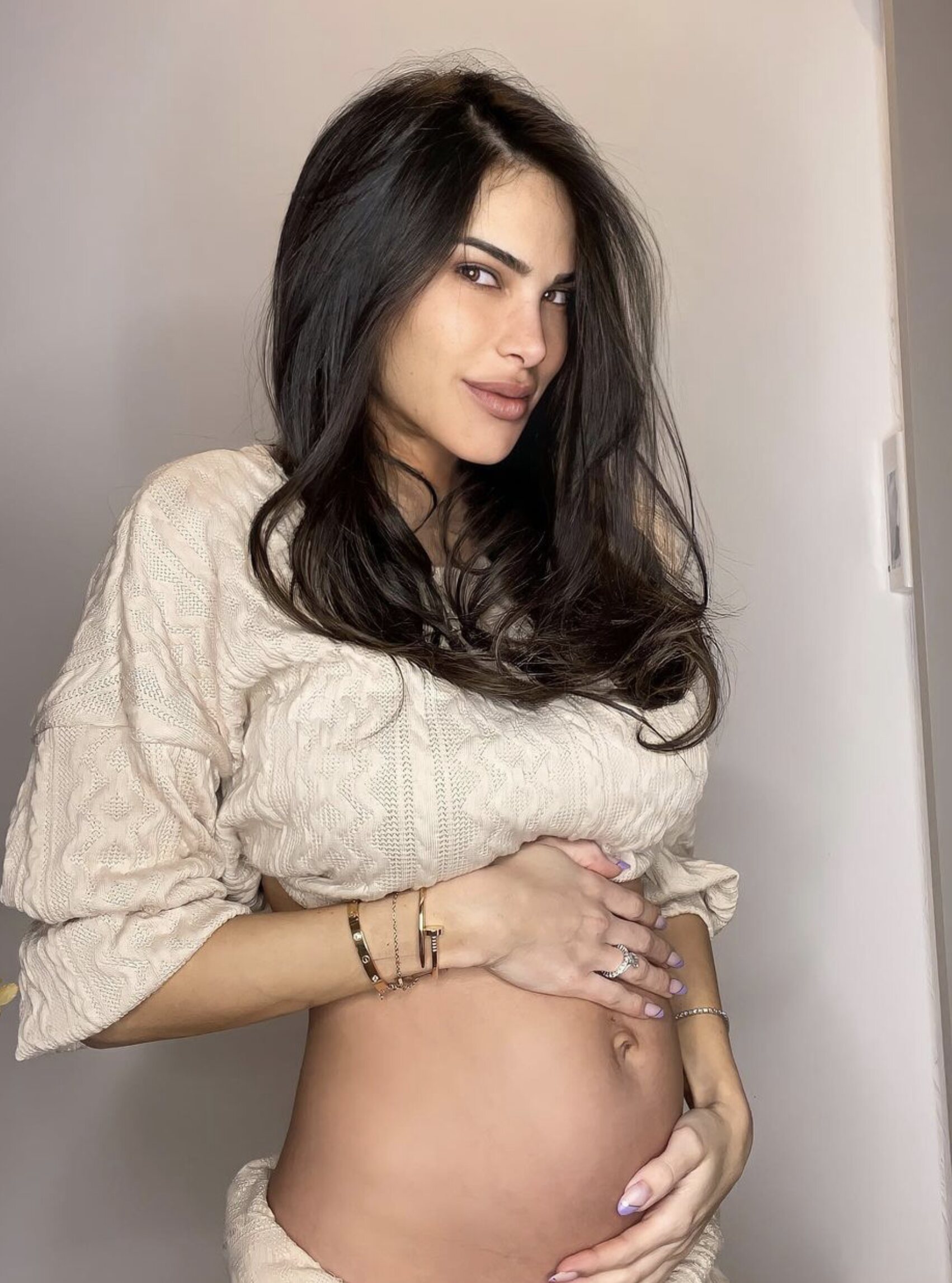 Carla Barber presumiendo de su embarazo/ Foto: Instagram