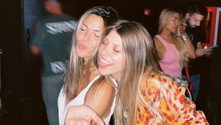 Laura y Ana divirtiéndose | Instagram